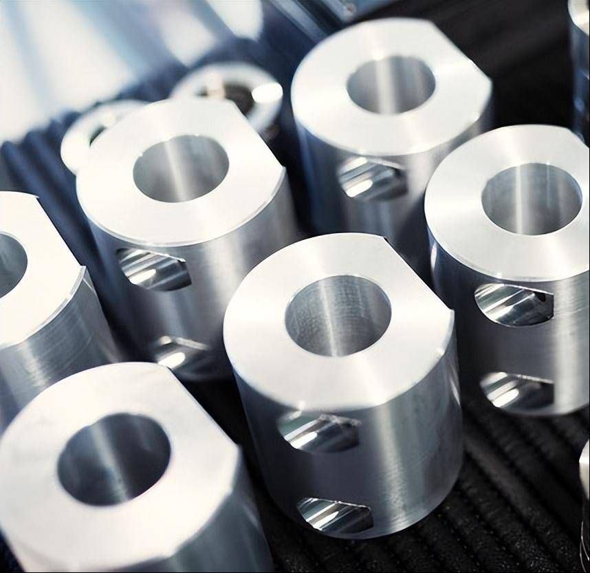 Haozhifeng Machinery: Βαθιά εμπλακεί στο εξωτερικό εμπόριο υλικού